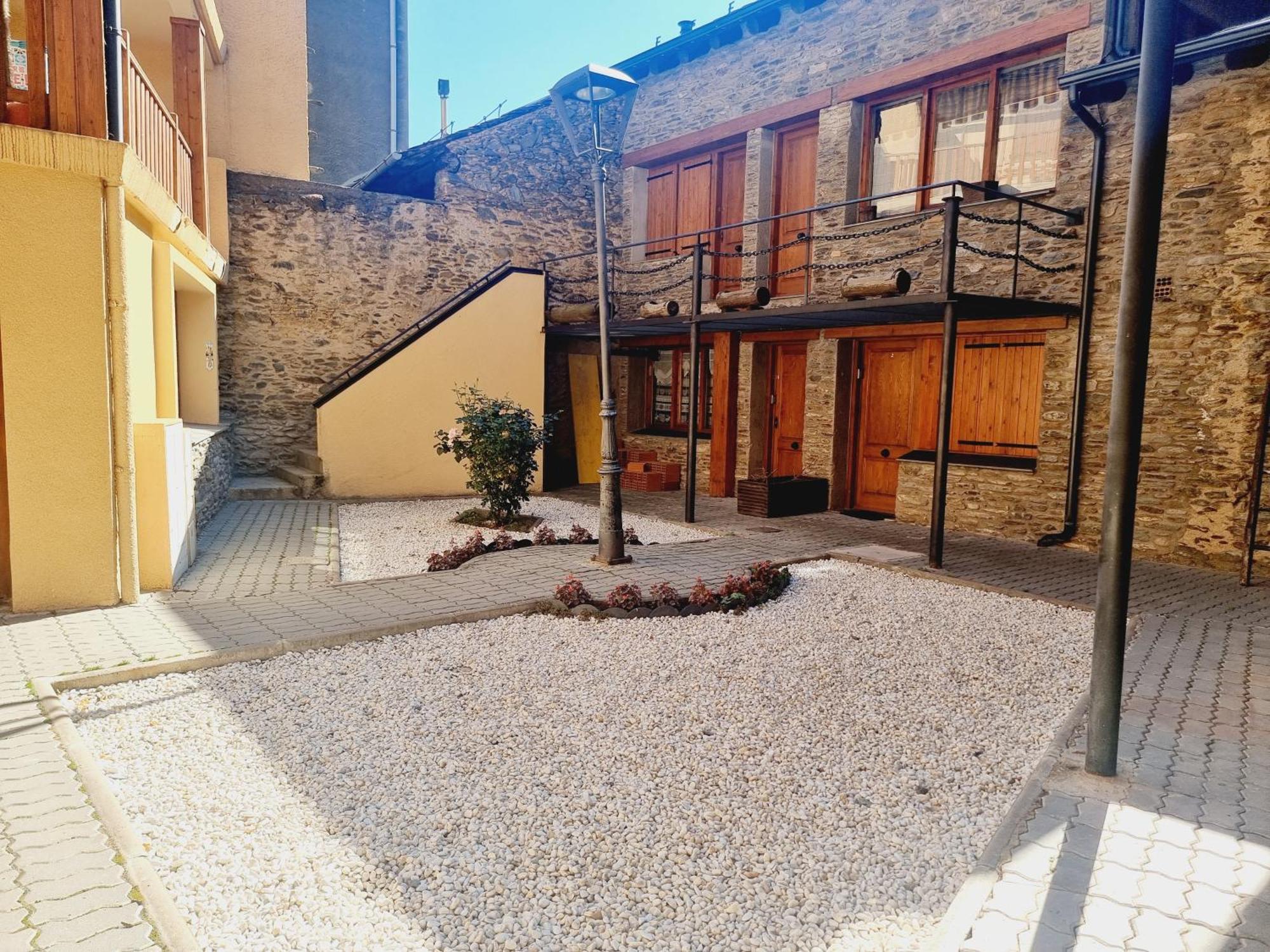 Apto Rustico En Osseja Daire Dış mekan fotoğraf